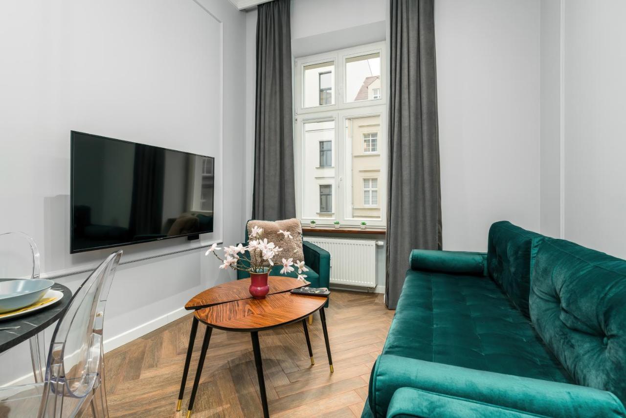 Central Apartments Garbary By Noclegi Renters Poznań Eksteriør billede
